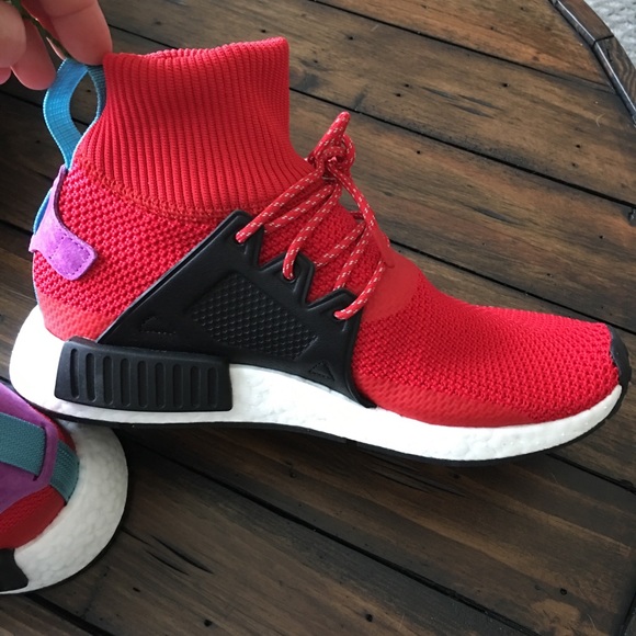 adidas nmd xr1 adventure pack scarlet